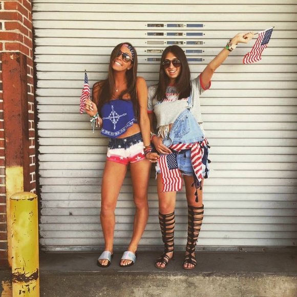 Royal Blue LF Crop Top - Picture 2 of 4